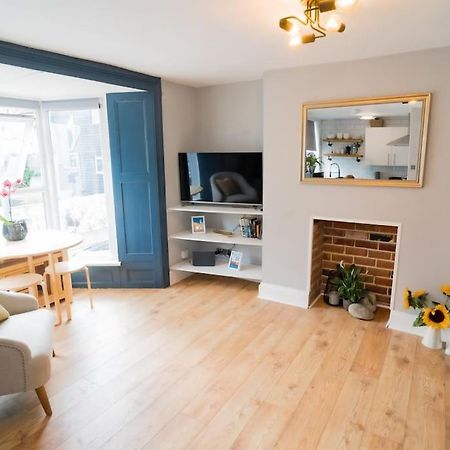 Stunning 3 Bed Home, 5 Mins From Margate Beach Exterior photo