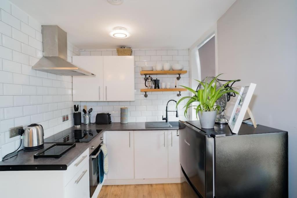 Stunning 3 Bed Home, 5 Mins From Margate Beach Exterior photo